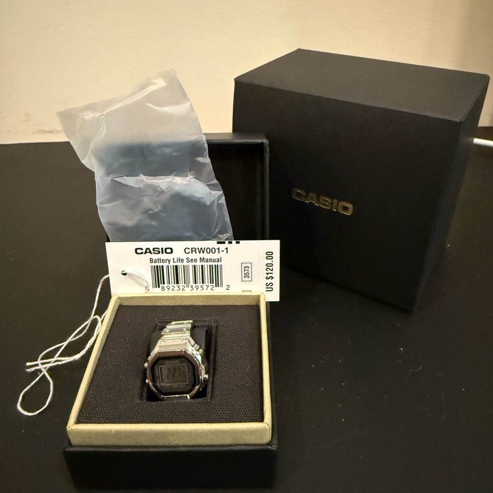Casio Ring Watch CRW001-1 BRAND NEW